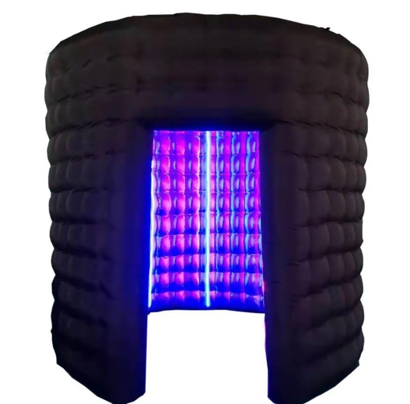 Inflatable structure for 360 photobooth