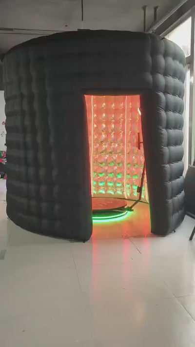 Inflatable structure for 360 photobooth